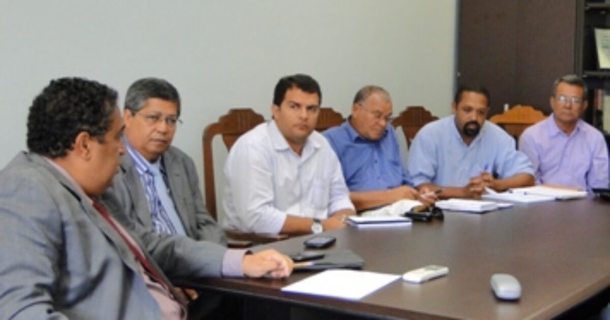 Reunião entre UFRB e prefeitura de Cruz das Almas aborda ampliação e construção de parcerias