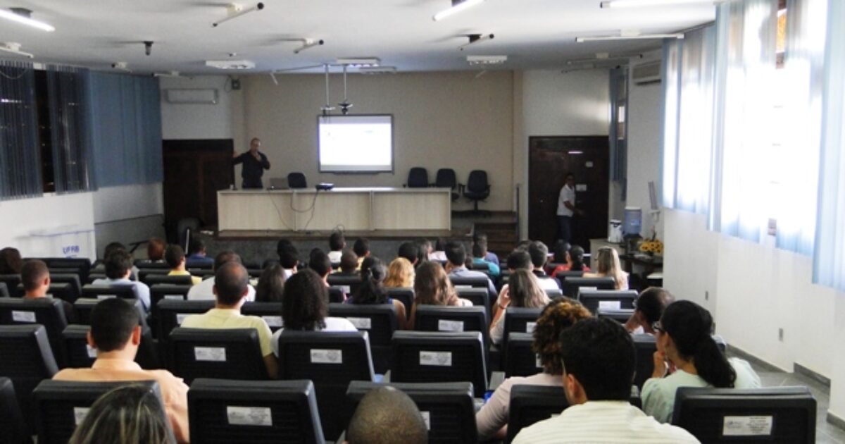 Palestra na UFRB discute novo Marco Legal da Ciência, Tecnologia e Inovação