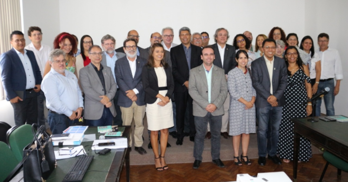 UFRB debate ações para Educação Básica com Secretaria de Educação e Universidades