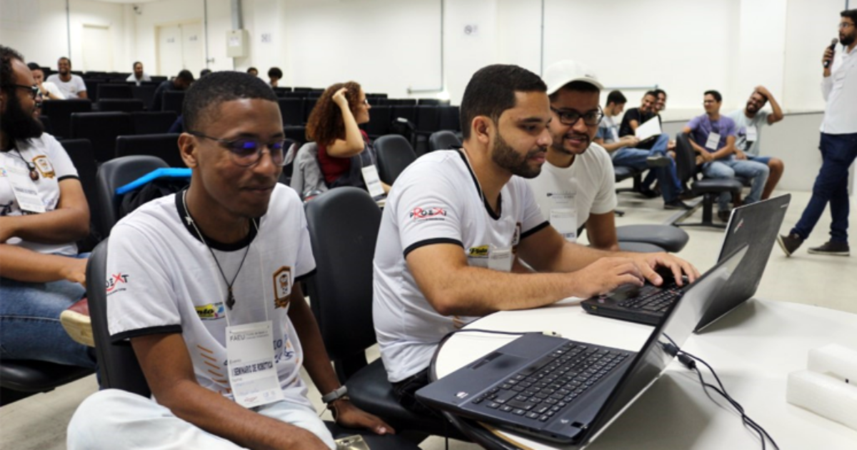 Seminário de Robótica da UFRB apresenta potencialidades para público estudantil