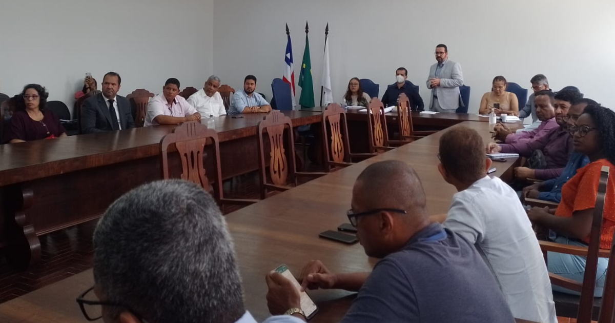 UFRB discute com autoridades regularização fundiária do Campus Cruz das Almas