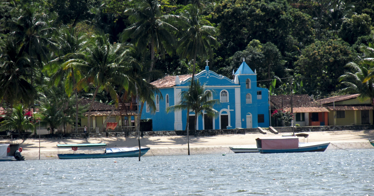 UFRB e parceiros entregam relatório de território pesqueiro à comunidade Cova da Onça