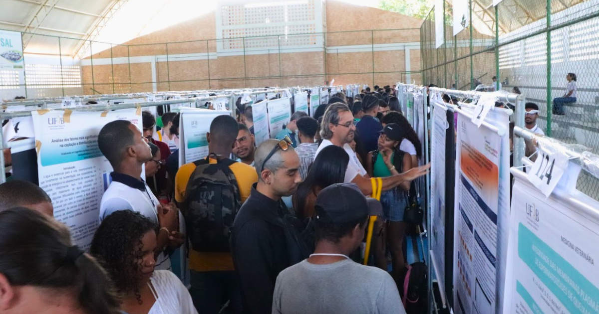 UFRB divulga edital de apoio à participação de estudantes em eventos